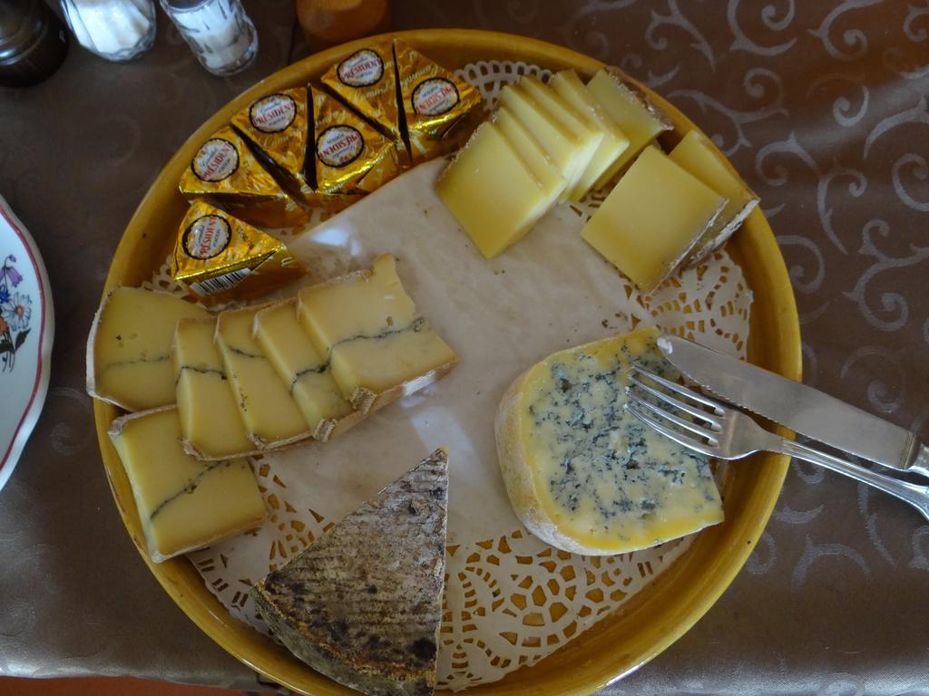 Auberge Des Chasseurs Échenevex Buitenkant foto