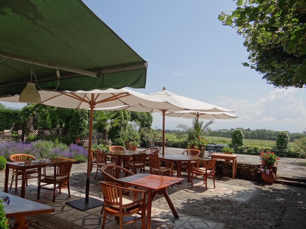 Auberge Des Chasseurs Échenevex Buitenkant foto